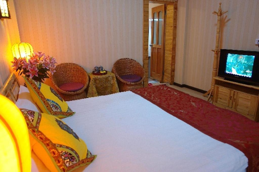 Yunxi Inn Lijiang  Rom bilde