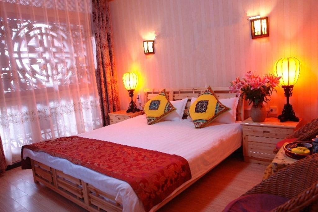 Yunxi Inn Lijiang  Rom bilde